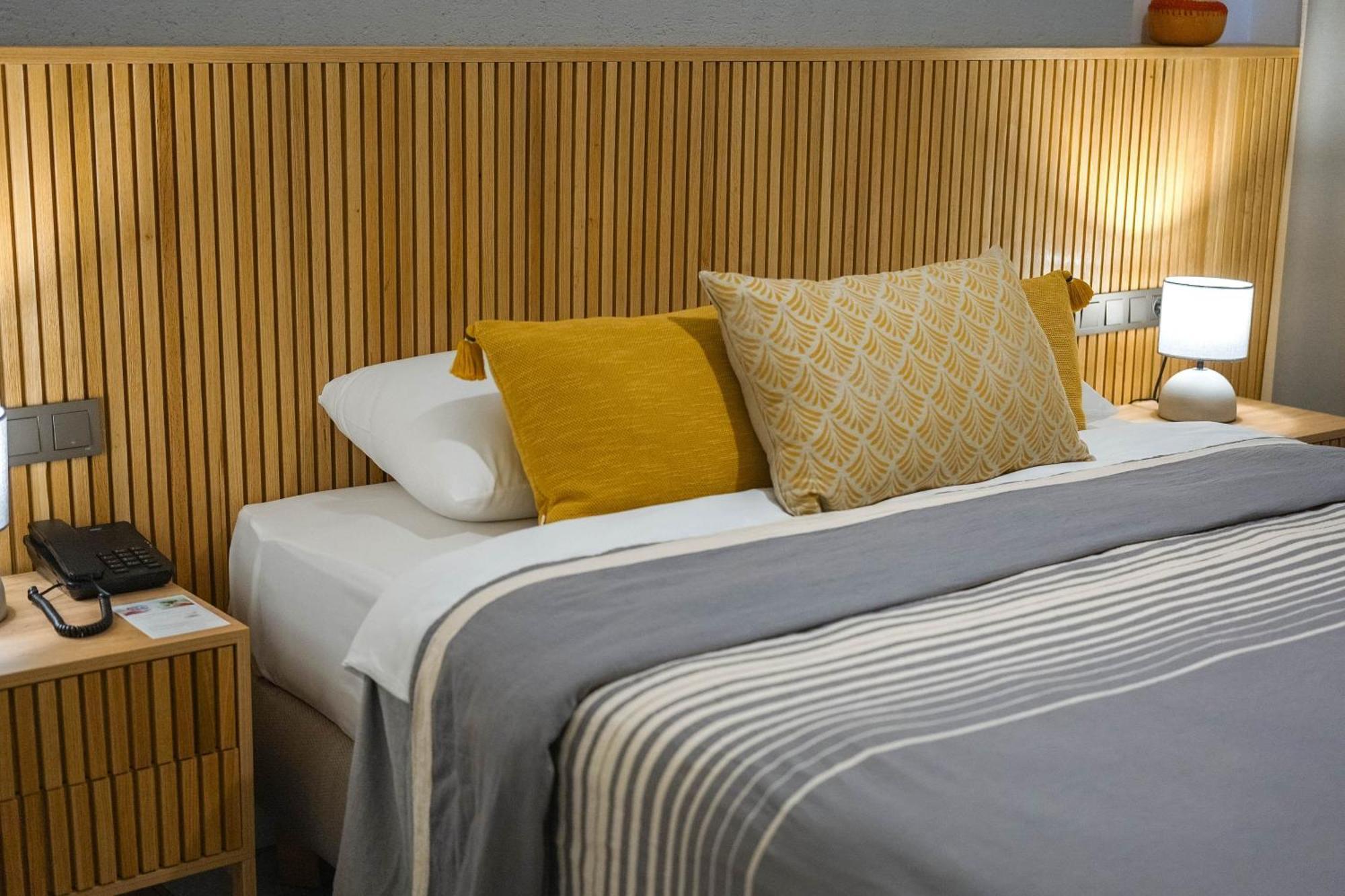 Hotel Club-E フェティエ エクステリア 写真