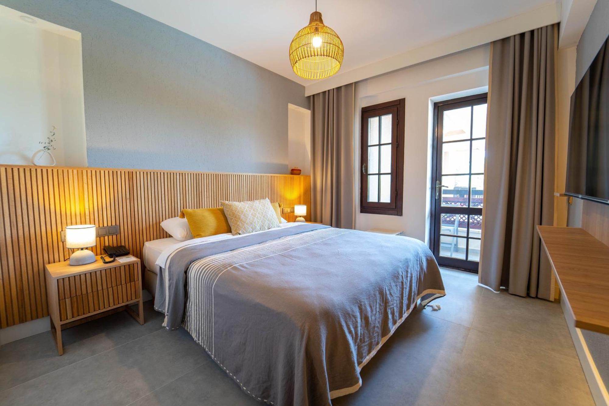 Hotel Club-E フェティエ エクステリア 写真